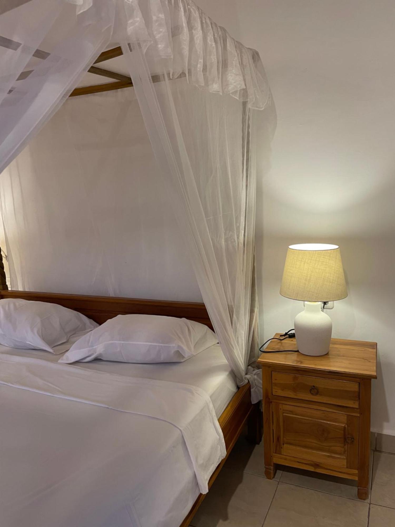 Kubu Elsa Bali Lovina (Bali)