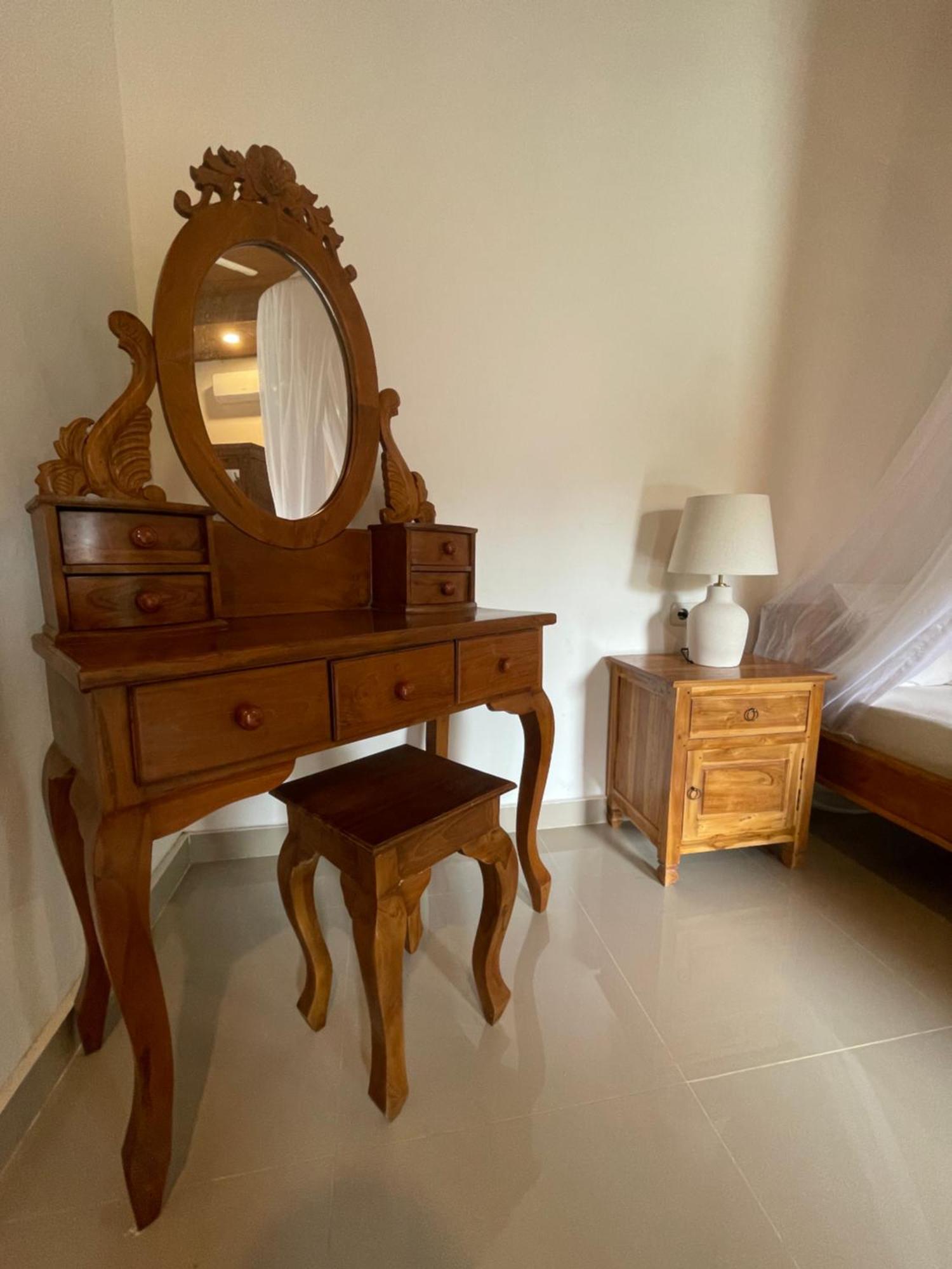 Hotel Kubu Elsa Bali Lovina (Bali)