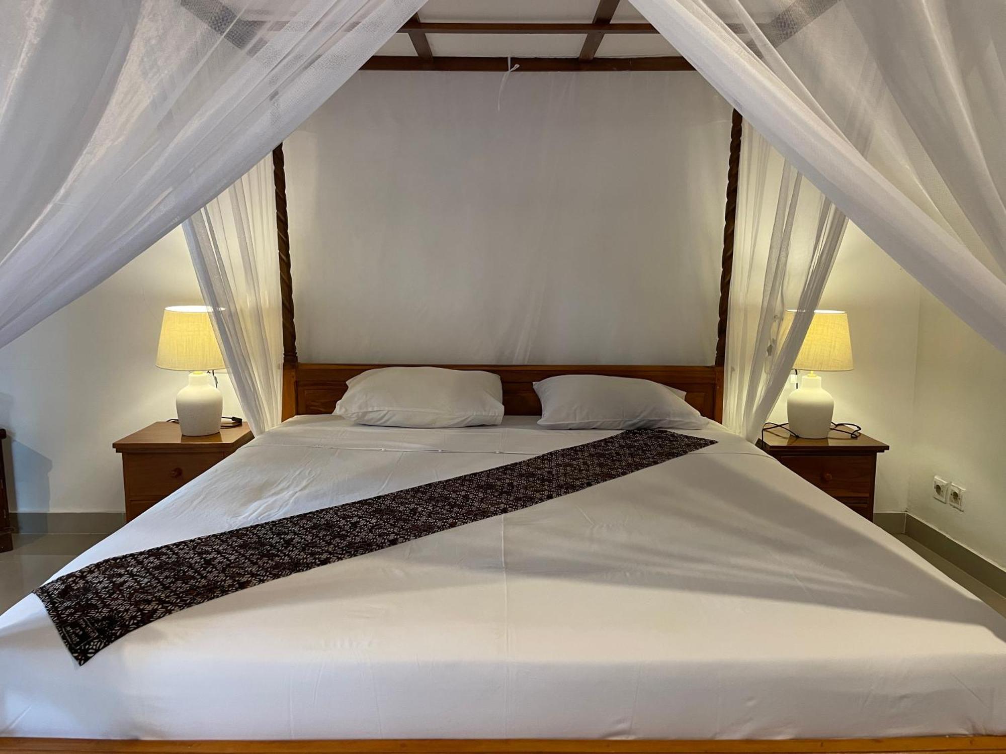 Kubu Elsa Bali *