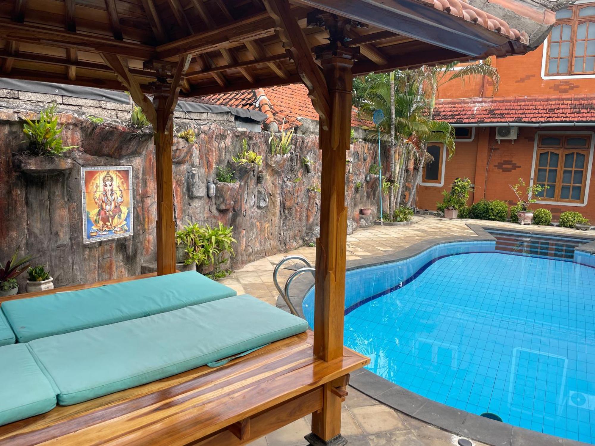 Kubu Elsa Bali
