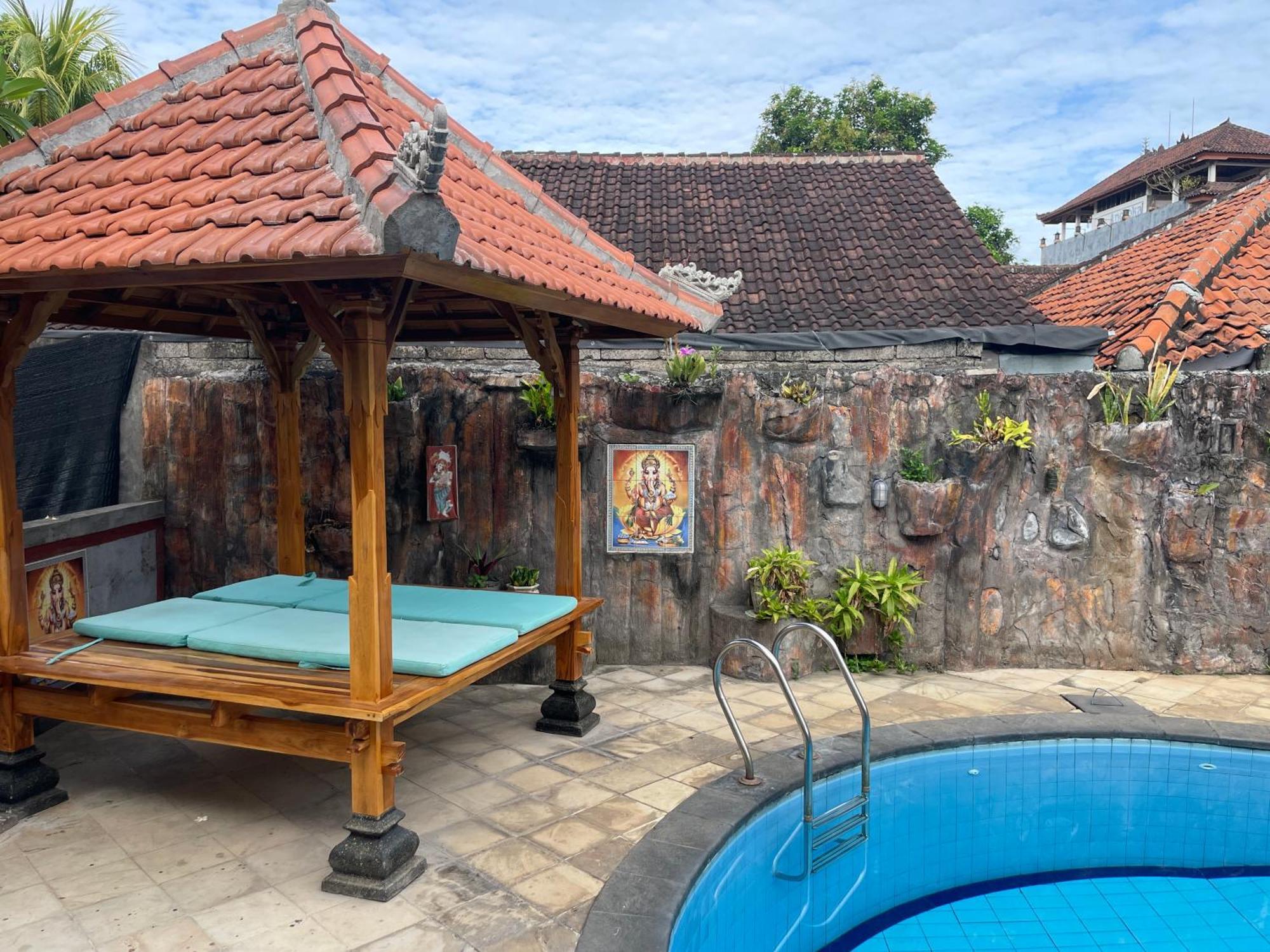 Kubu Elsa Bali Hotel